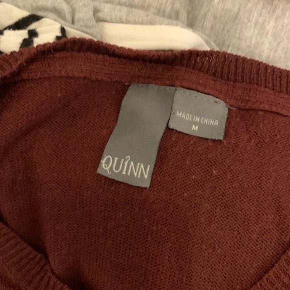 Quinn burgundy sweater - Picture 2 of 8